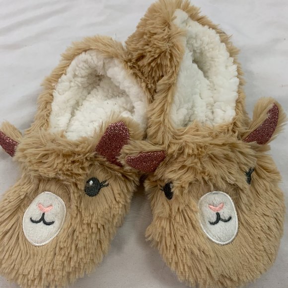 Target Shoes 425 Sale Womens Slipper Socks Llama Sz 5 Poshmark